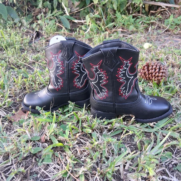 Wonder Nation Kids Boots with Red and White Stitching - Picture 6 of 8